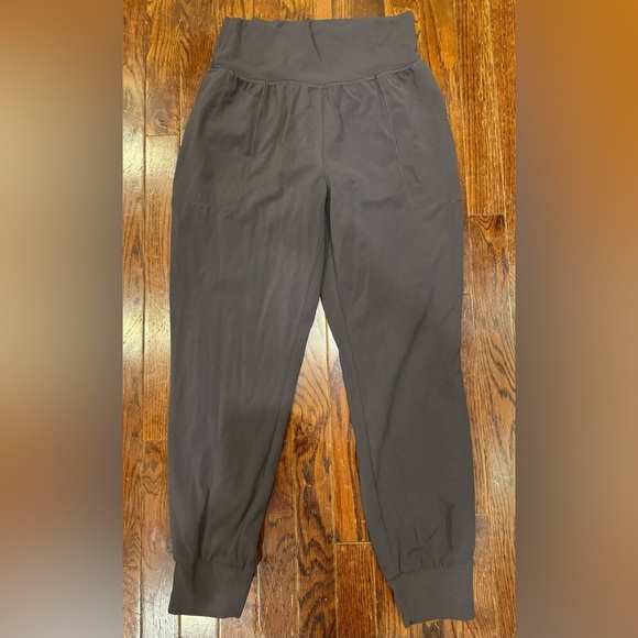 Athleta Cruise Jogger Women’s Medium Soft Feel Gray Salutation Yoga Lounge Wear - Picture 2 of 4